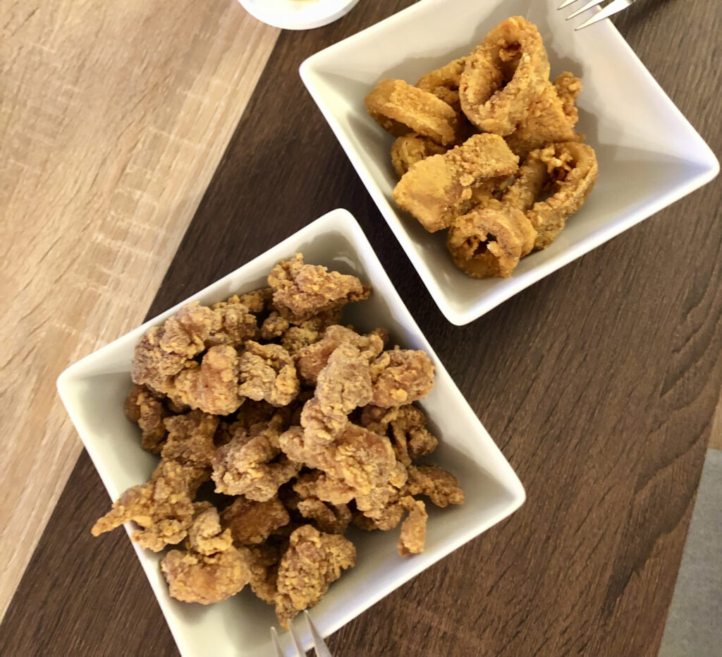 鹹酥雞和炸魷魚