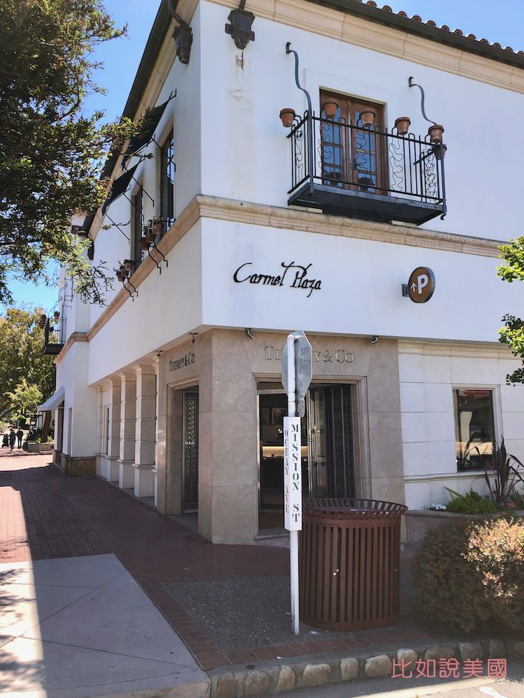 【北加州景點】Carmel-by-the-Sea卡梅爾海~充滿藝術氣息的童話小鎮|北美Monterey景點 21 Carmel Plaza