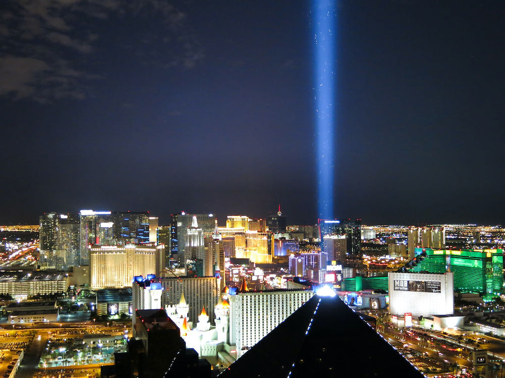 Las vegas skyfall lounge