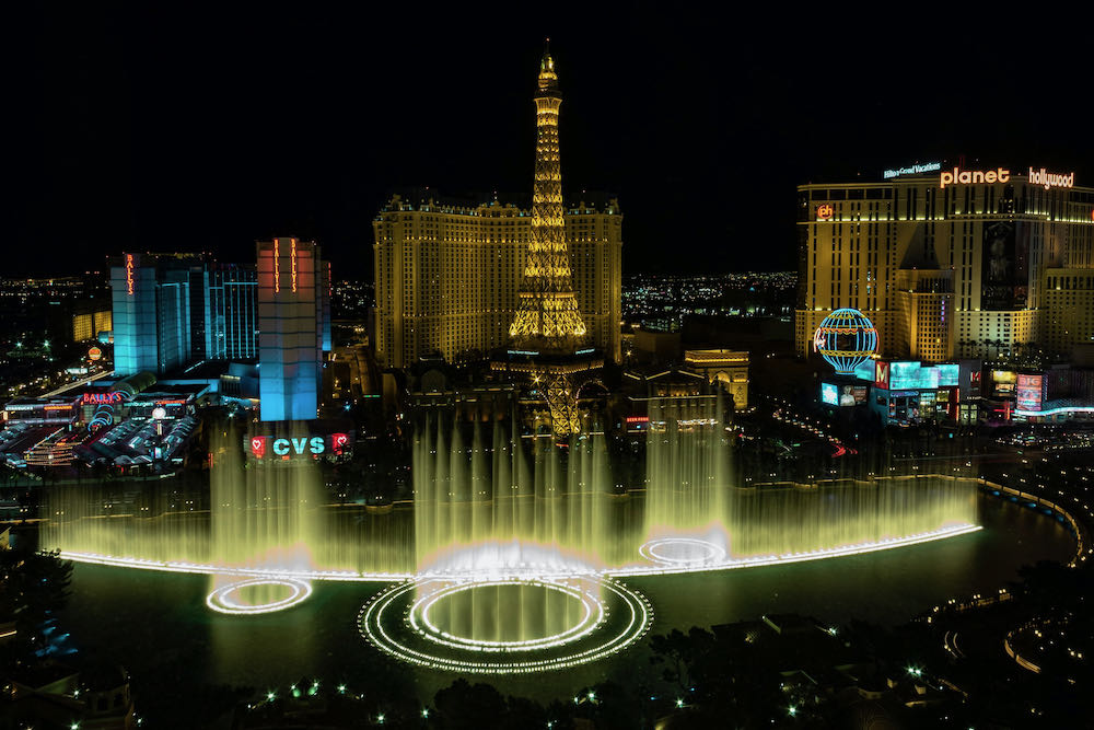 Las vegas eiffel tower