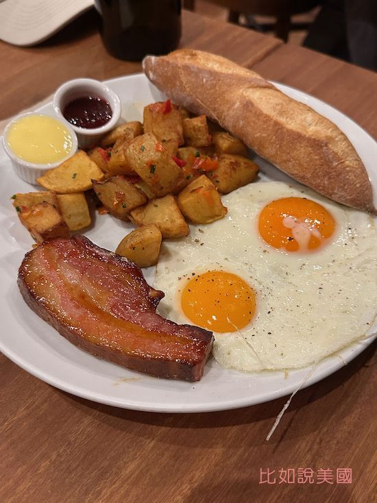 République Café Bakery & République Restaurant