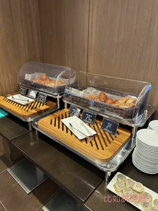 日本航空JAL商務艙貴賓室Sakura lounge美食