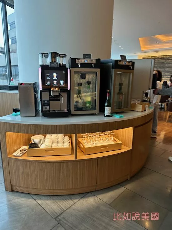 日本航空JAL商務艙貴賓室Sakura lounge
