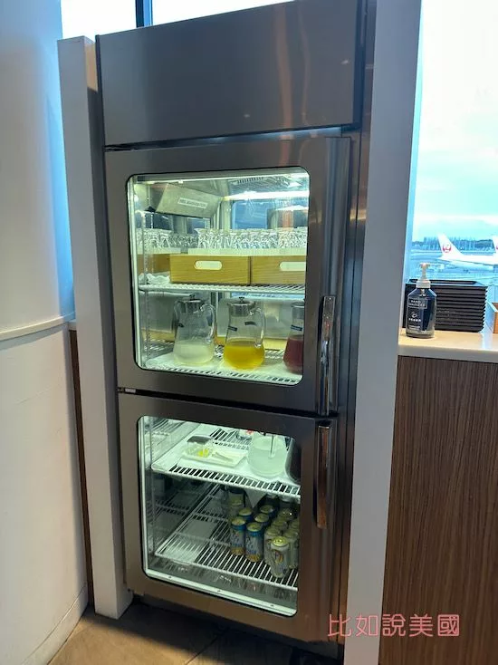 日本航空JAL商務艙貴賓室Sakura lounge