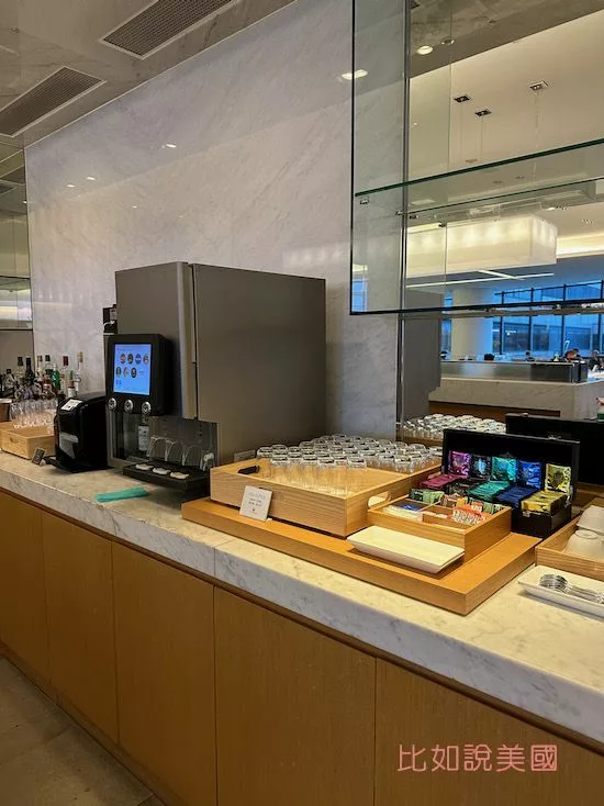 日本航空JAL商務艙貴賓室Sakura lounge