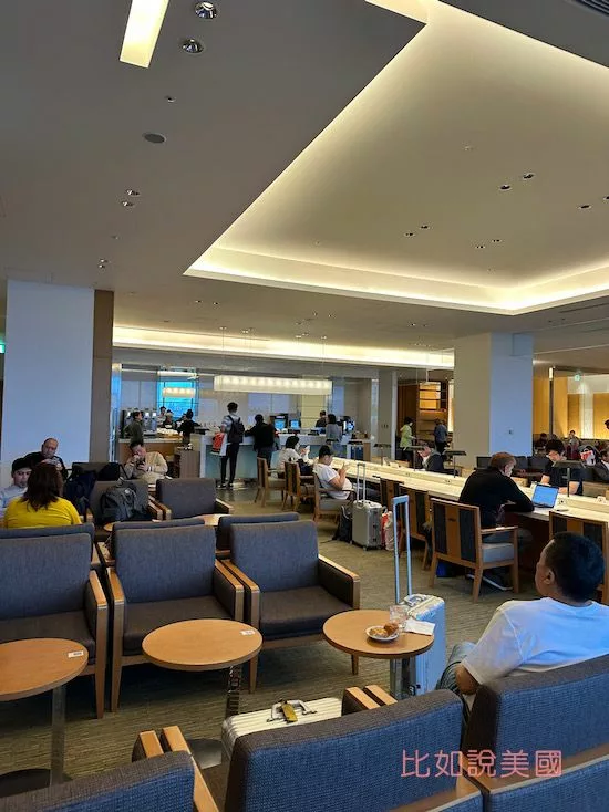 日本航空JAL商務艙貴賓室Sakura lounge