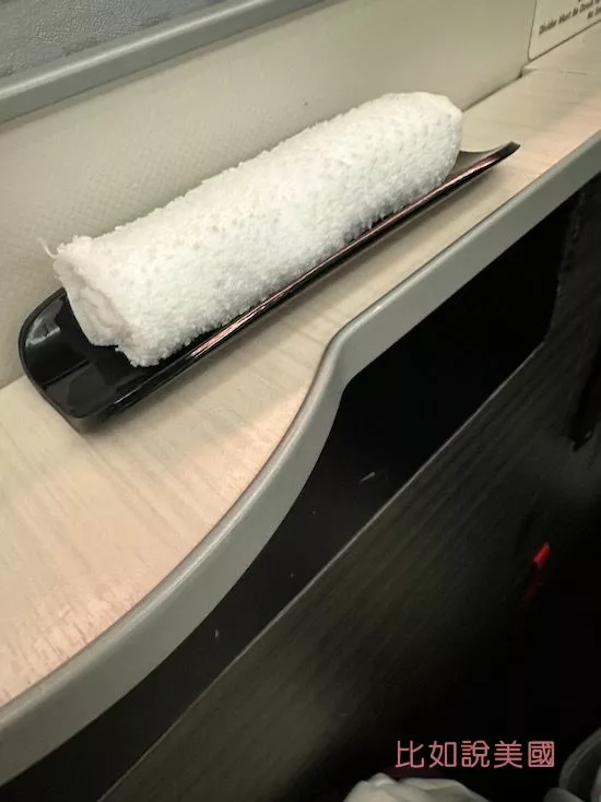 日本航空JAL商務艙熱毛巾