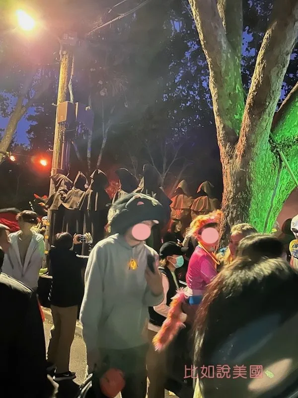 灣區萬聖節灣區萬聖節Palo Alto Trick or Treat 賈伯斯家