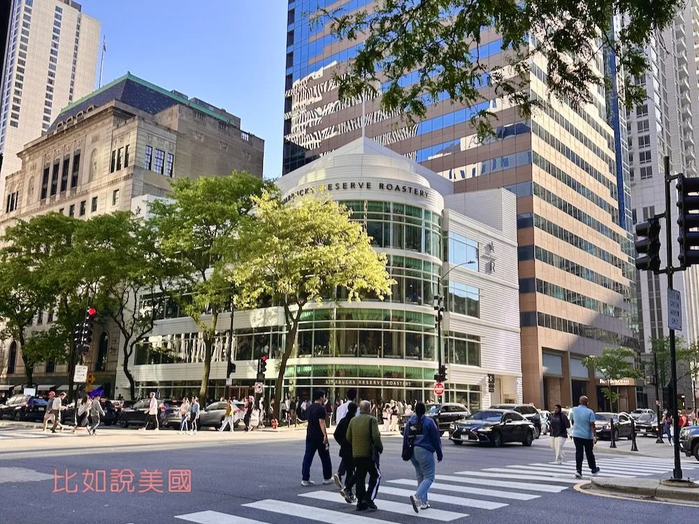 Read more about the article 【芝加哥旅遊】華麗一英哩 Magnificent Mile 逛街攻略｜星巴克典藏烘焙工坊、哈利波特、Jellycat 等必逛推薦